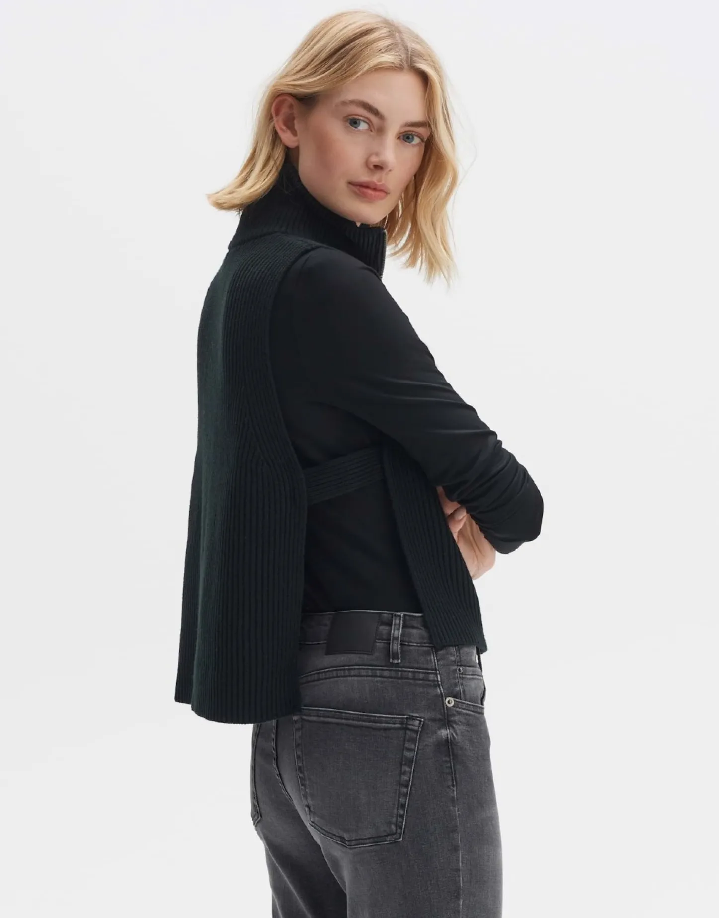 Frau someday Fashion Gebreide Items>Abibo Cape