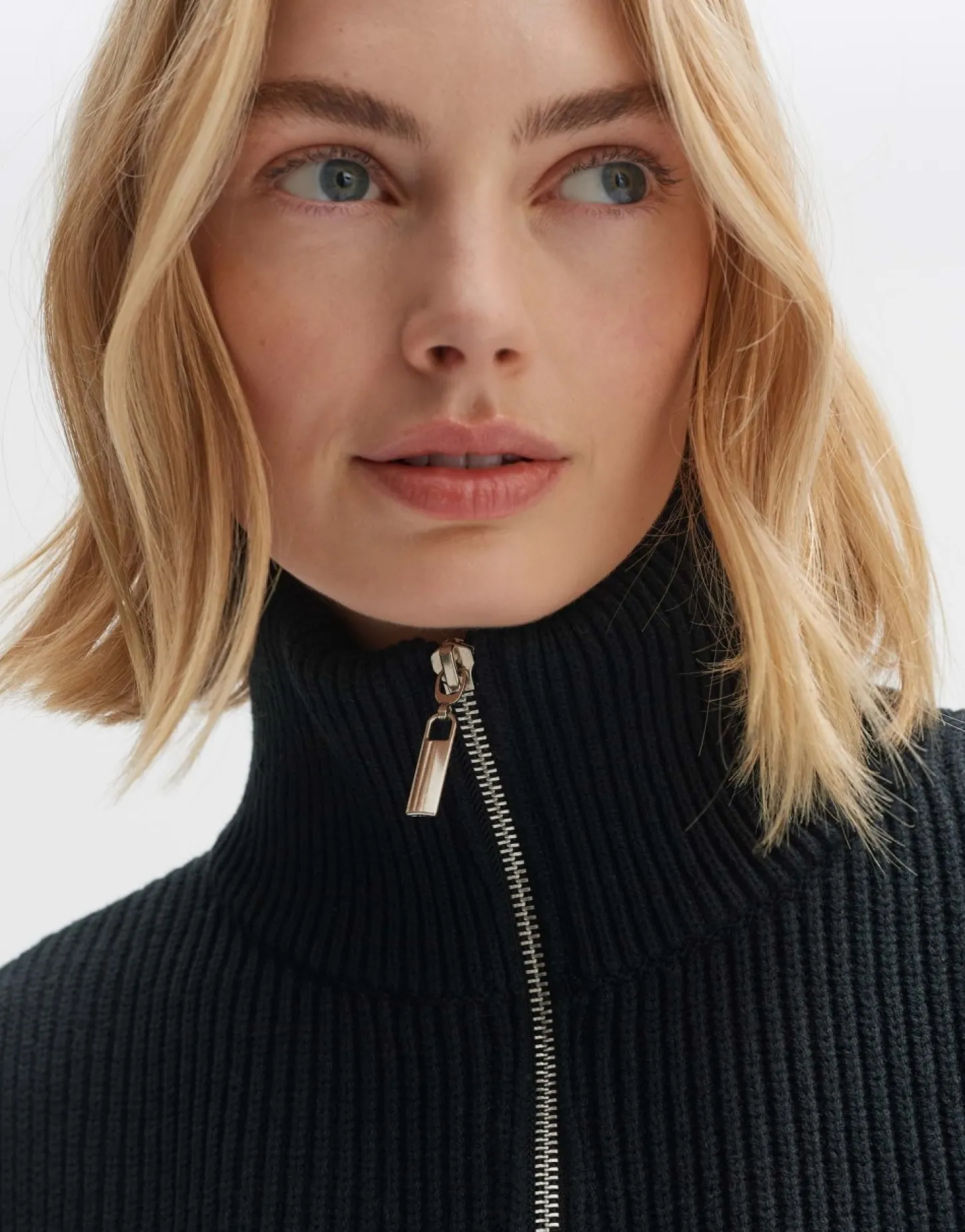 Frau someday Fashion Gebreide Items>Abibo Cape