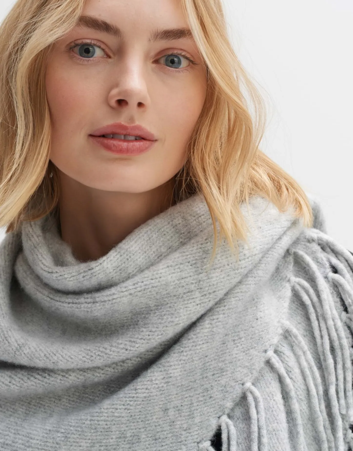 Frau someday Fashion Accessoires>Awaro Scarf