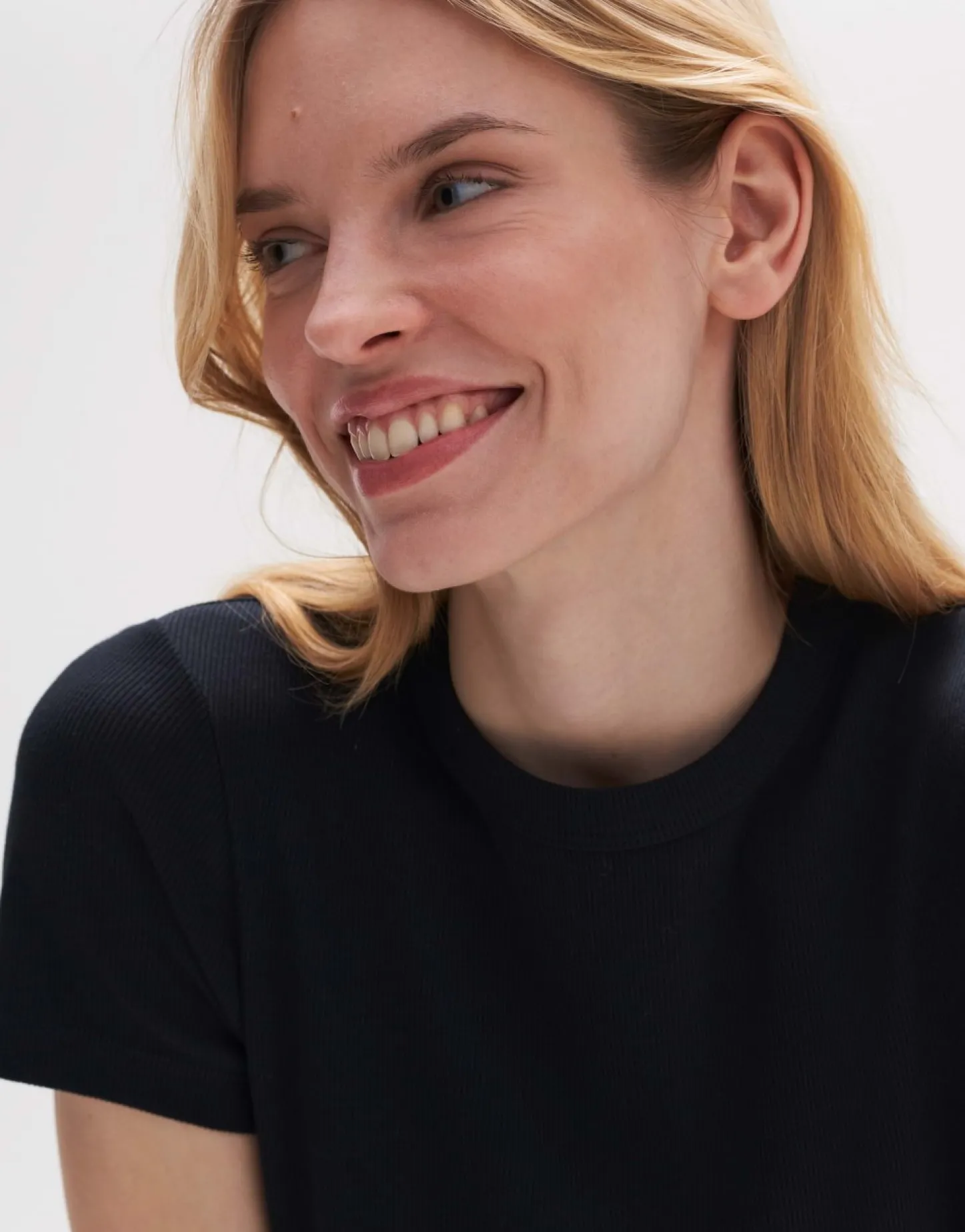 Frau someday Fashion Shirts>T-Shirt Samuna